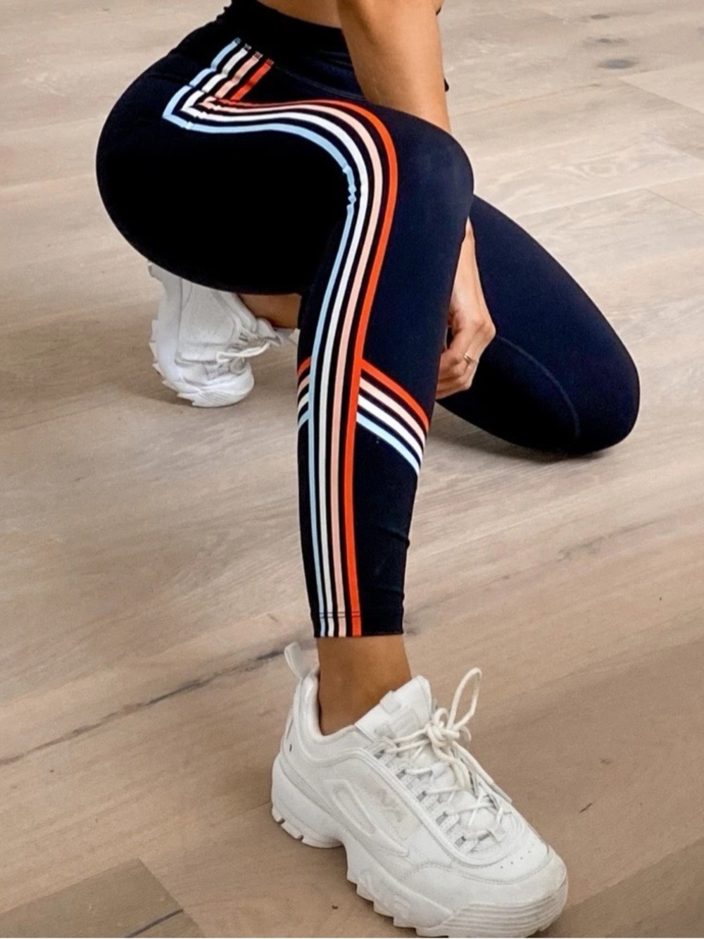 White Fox Sarah’s Day x WFA Rally Tights Women XS Black Side Stripe Athletic Gym
